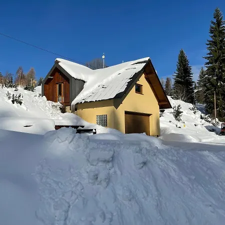 Garage * Harrachov